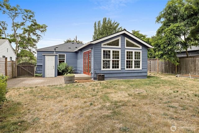 11326 14th Avenue NE, Seattle, WA 98125
