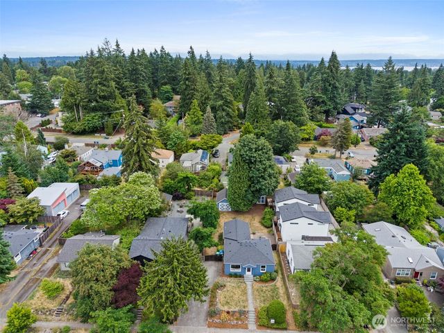 11326 14th Avenue NE, Seattle, WA 98125