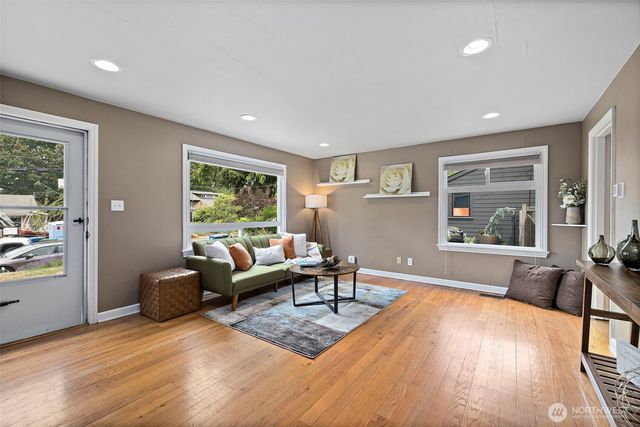 11326 14th Avenue NE, Seattle, WA 98125