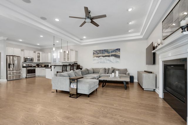 11241 S Central Park Avenue, Chicago, IL 60655