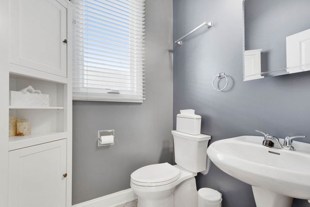11241 S Central Park Avenue, Chicago, IL 60655
