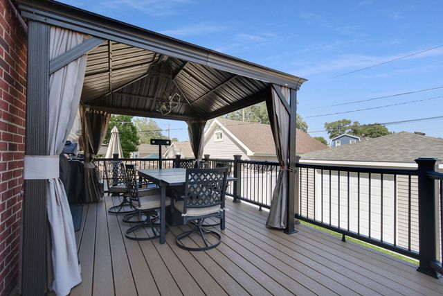 11241 S Central Park Avenue, Chicago, IL 60655