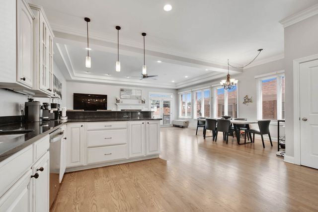 11241 S Central Park Avenue, Chicago, IL 60655