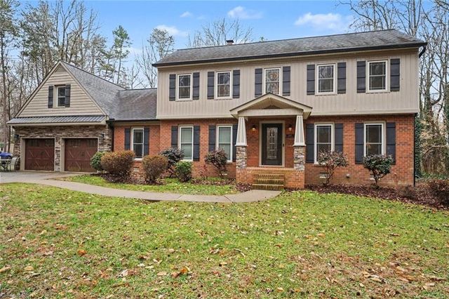 2085 Huntington Woods Drive, Lexington, NC 27295