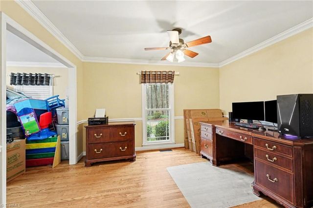 2085 Huntington Woods Drive, Lexington, NC 27295