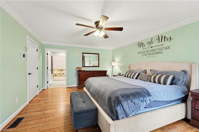 2085 Huntington Woods Drive, Lexington, NC 27295