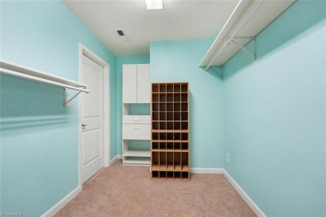 2085 Huntington Woods Drive, Lexington, NC 27295