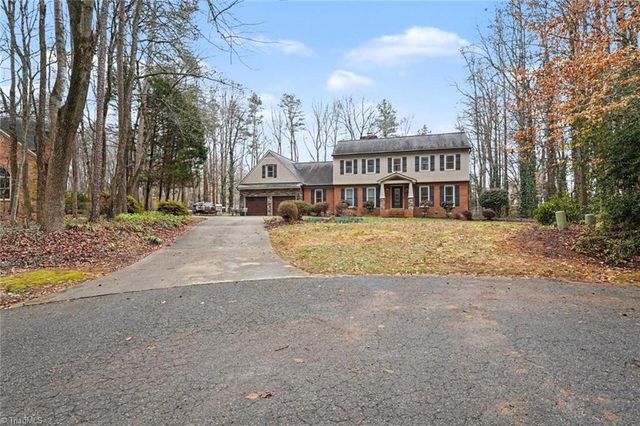 2085 Huntington Woods Drive, Lexington, NC 27295