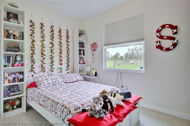 109 Fire Island Avenue NE, Lake Placid, FL 33852