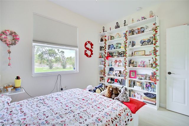 109 Fire Island Avenue NE, Lake Placid, FL 33852