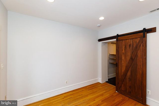 809 KENTUCKY AVE SE, Washington, DC 20003