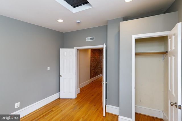 809 KENTUCKY AVE SE, Washington, DC 20003