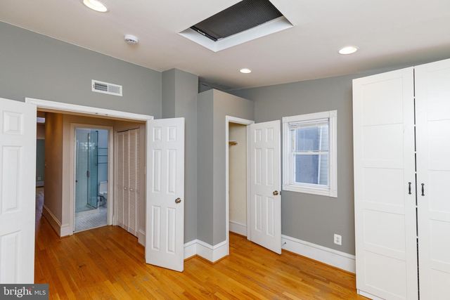 809 KENTUCKY AVE SE, Washington, DC 20003