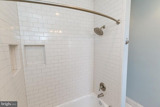 809 KENTUCKY AVE SE, Washington, DC 20003