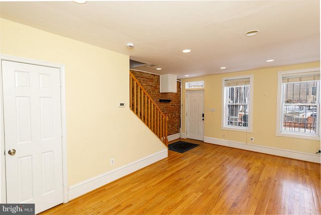 809 KENTUCKY AVE SE, Washington, DC 20003