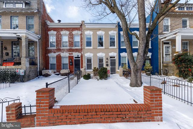 809 KENTUCKY AVE SE, Washington, DC 20003