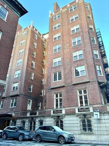 15 River 507, Boston, MA 02108