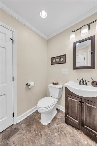 675 Bible Crossing Rd, Winchester, TN 37398