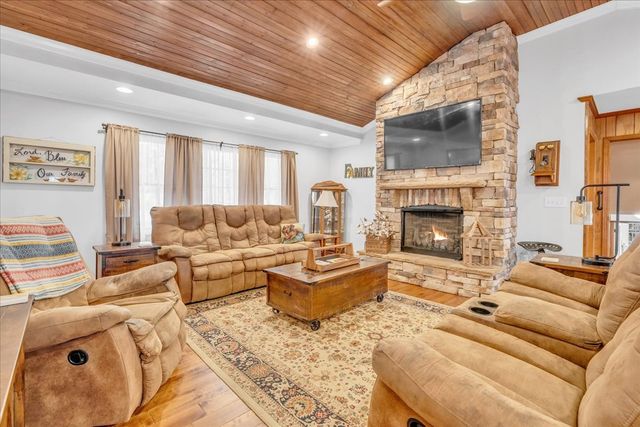 675 Bible Crossing Rd, Winchester, TN 37398