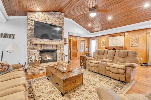 675 Bible Crossing Rd, Winchester, TN 37398