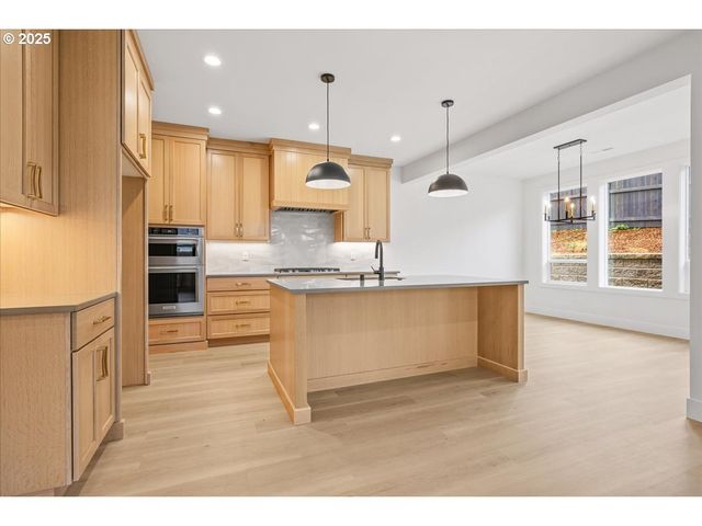 3525 N 11TH Cir, Ridgefield, WA 98642