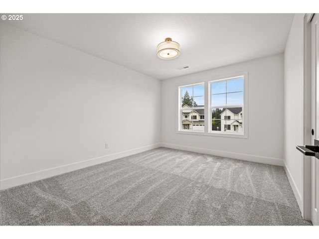 3525 N 11TH Cir, Ridgefield, WA 98642