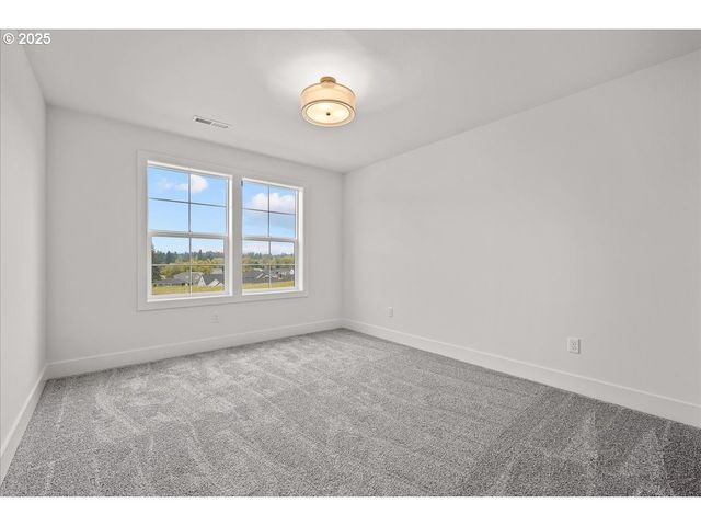 3525 N 11TH Cir, Ridgefield, WA 98642