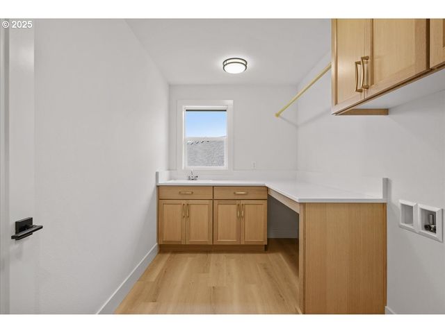 3525 N 11TH Cir, Ridgefield, WA 98642