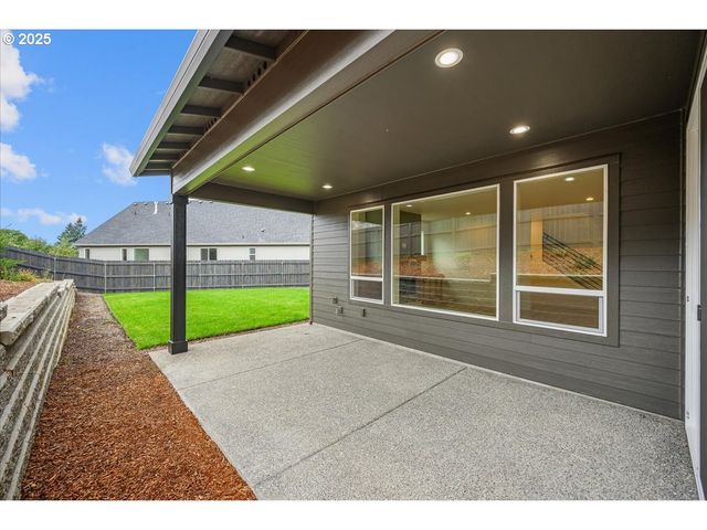 3525 N 11TH Cir, Ridgefield, WA 98642