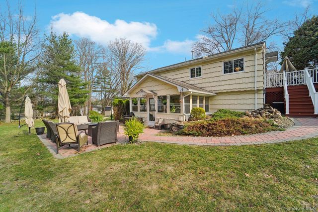 551 Westfield Drive, Valley Cottage, NY 10989