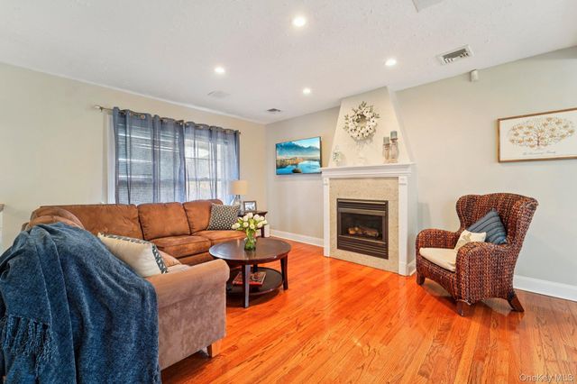 551 Westfield Drive, Valley Cottage, NY 10989