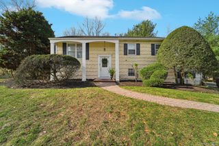 551 Westfield Drive, Valley Cottage, NY 10989