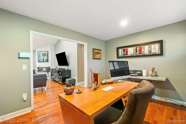 24459 Bloomington Court, Franklin, MI 48025