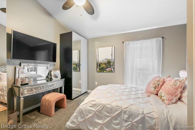 24459 Bloomington Court, Franklin, MI 48025