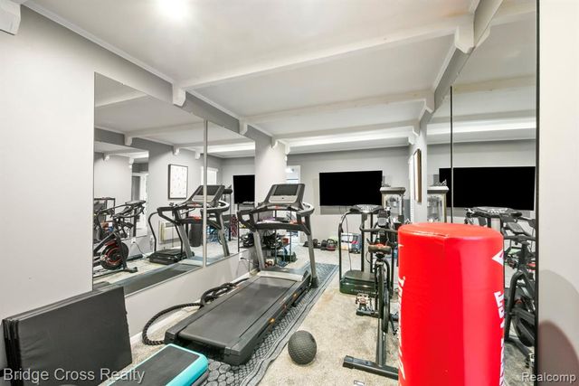 24459 Bloomington Court, Franklin, MI 48025