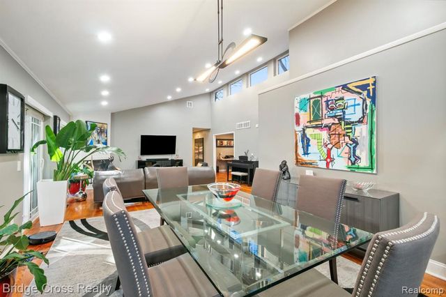 24459 Bloomington Court, Franklin, MI 48025