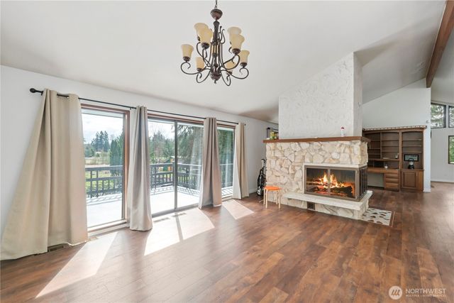 20505 12th Street E, Lake Tapps, WA 98391