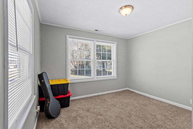 859 Floyd Road, Spartanburg, SC 29307