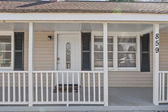 859 Floyd Road, Spartanburg, SC 29307