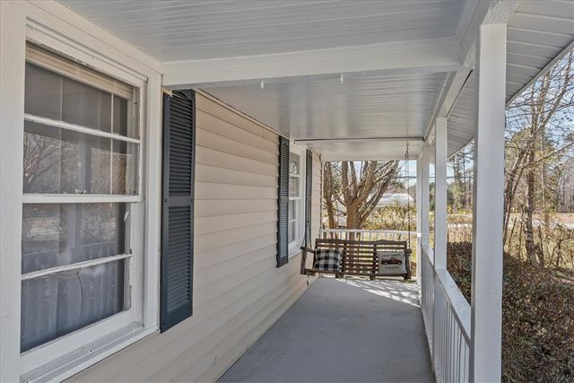 859 Floyd Road, Spartanburg, SC 29307