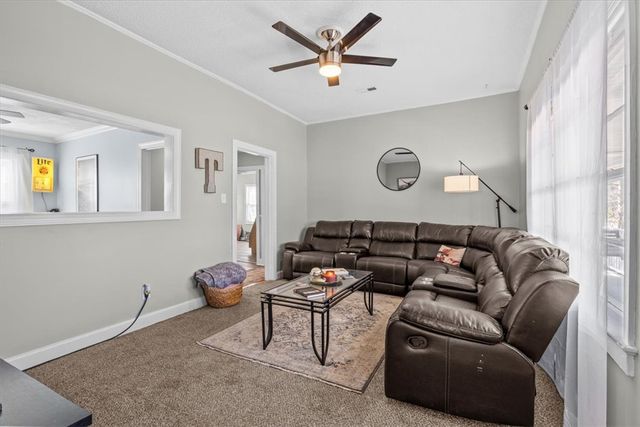 859 Floyd Road, Spartanburg, SC 29307