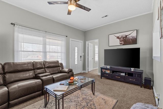 859 Floyd Road, Spartanburg, SC 29307