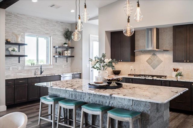 714 Matern DR, Horseshoe Bay, TX 78657