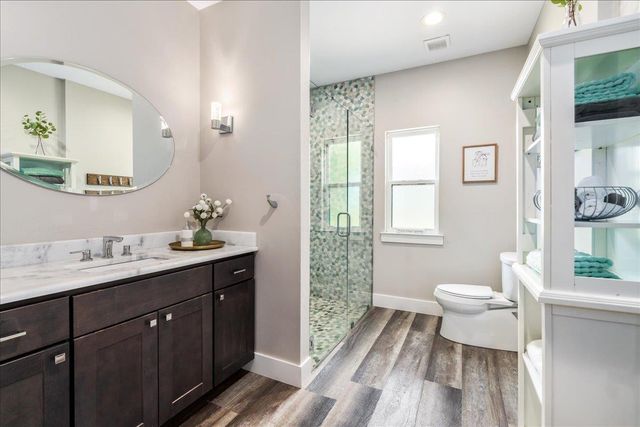 714 Matern DR, Horseshoe Bay, TX 78657