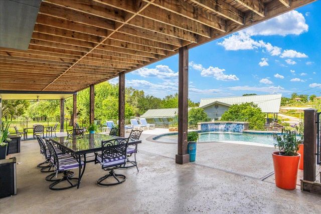 714 Matern DR, Horseshoe Bay, TX 78657