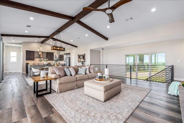714 Matern DR, Horseshoe Bay, TX 78657