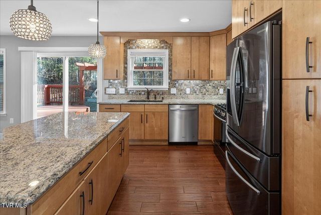 234 Bradford Lane, Bristol, TN 37620