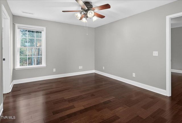 234 Bradford Lane, Bristol, TN 37620