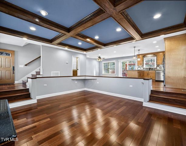 234 Bradford Lane, Bristol, TN 37620