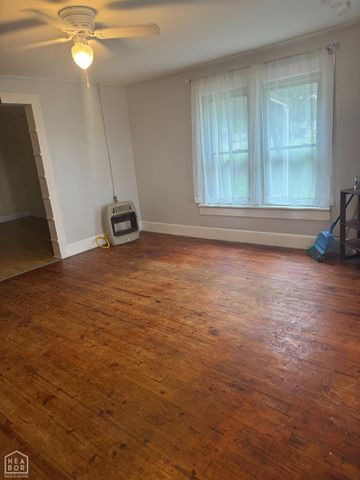 1608 Mclain Street, Newport, AR 72112